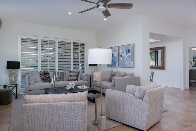 Building Photo - 2 Lehigh Ct