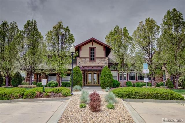 Building Photo - Beautiful 2BR/2BA Condo in Parkfield Lake!...