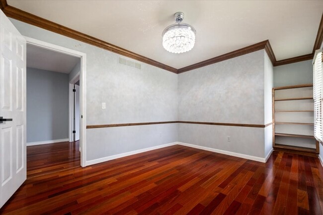 Building Photo - 2196 Willow Leaf Dr