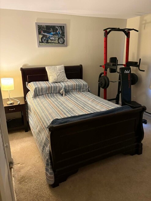 Building Photo - 2415 East Ave