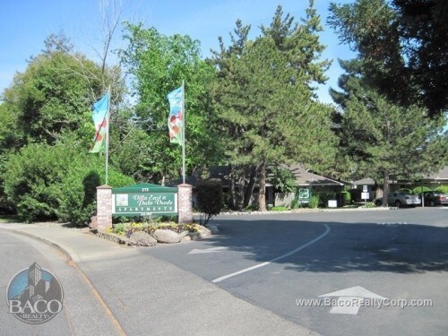 Building Photo - Villa East Apartments