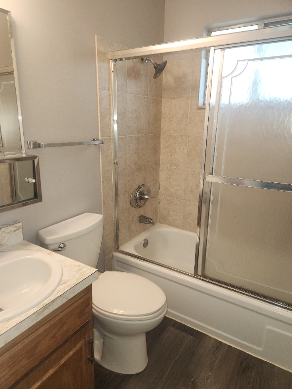 Building Photo - 2701 King St