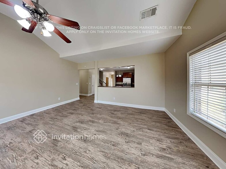 Building Photo - 104 Pristine Dr
