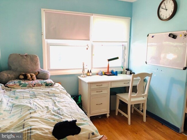 Building Photo - 10929 Decatur Dr