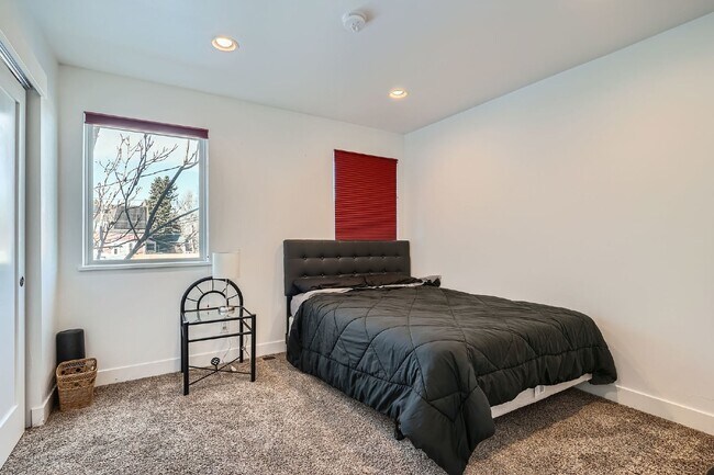 Building Photo - Available NOW! SIX MONTH LEASE - Spacious 3-Bedroom Townhouse with 3.5 Baths in Vibrant Sloans Lake!