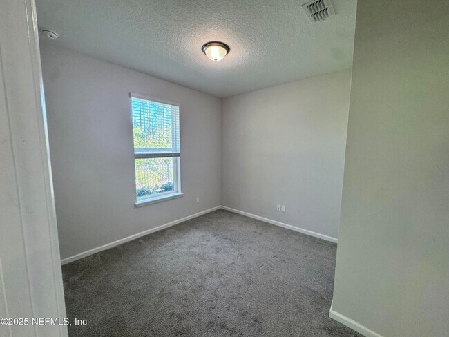 Building Photo - 156 Charlie Way