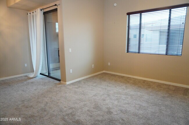 Building Photo - 3330 S Gilbert Rd