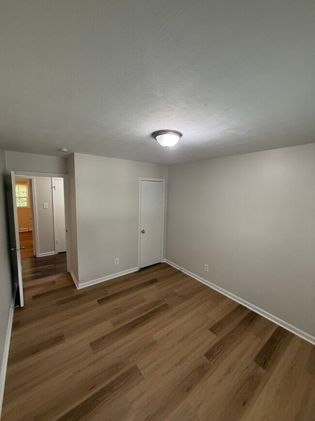 Building Photo - 2224 Wellons Ave