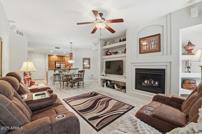 Building Photo - 5350 E Deer Valley Dr