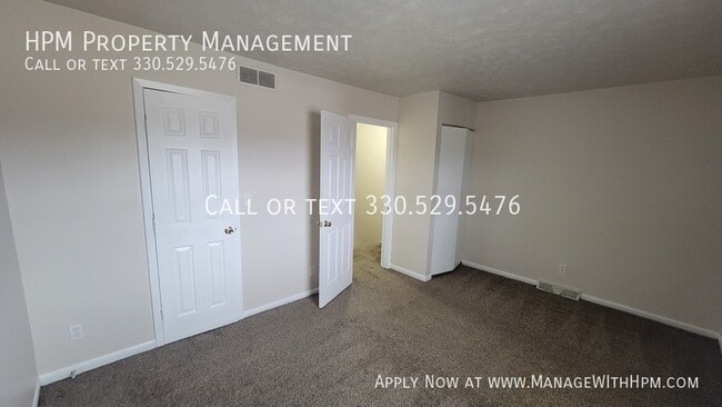 Building Photo - CALL 330-529-5476 TO SCHEDULE A SHOWING! -...