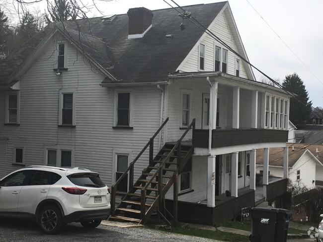 1bedroom 736 weaver street - 736 Weaver St