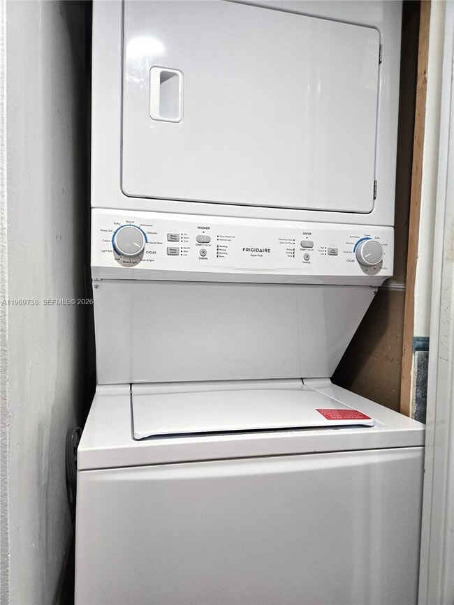 Building Photo - 300 NW 107th Ave