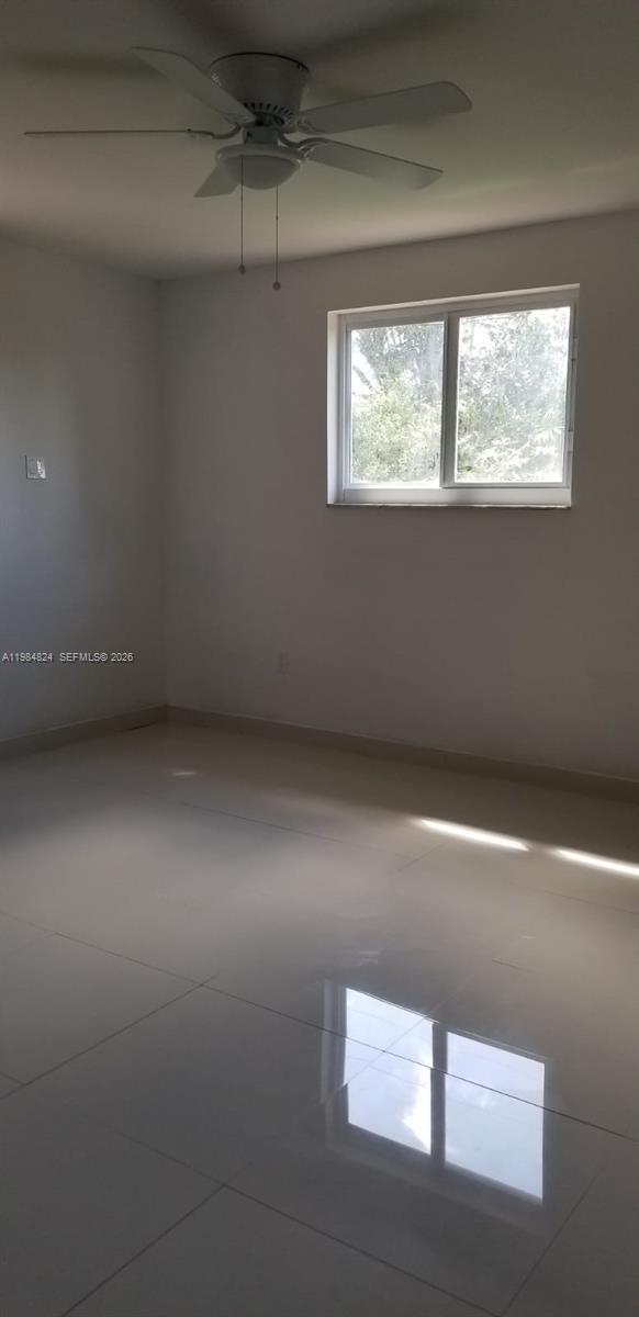 Building Photo - 6300 SW 21st St