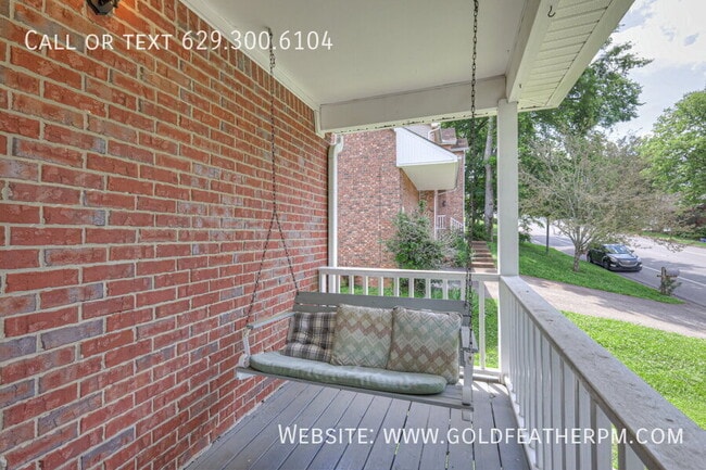 Building Photo - 5888 Woodlands Ave