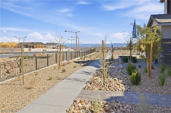 Building Photo - 12460 Kings Crk Pl