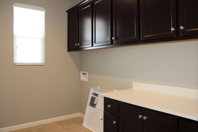 Building Photo - 170 Dnieper River Way