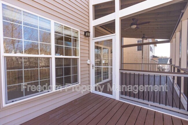 Building Photo - 10774 Monocacy Way