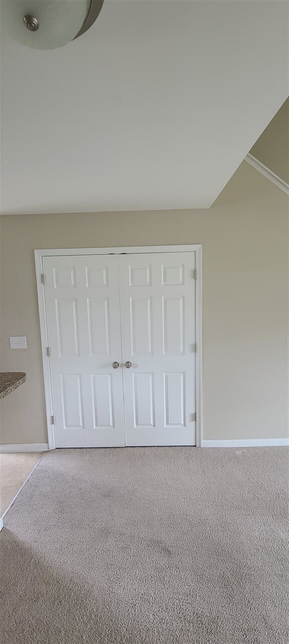 Building Photo - 18 Paige Dr