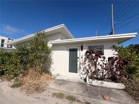 Building Photo - 2036 Jackson St