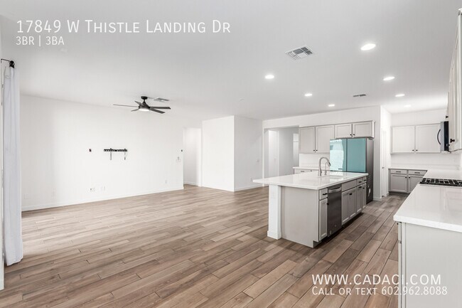 Building Photo - 17849 W Thistle Landing Dr