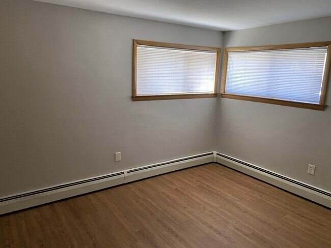 Building Photo - 7900 W 26th St