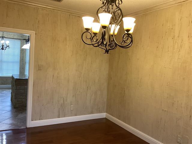 Building Photo - 7774 Park Downs Dr