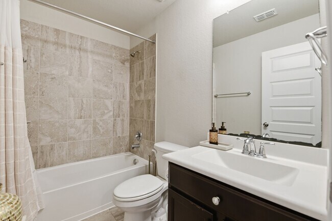 Building Photo - 1026 Bayou Meadow Dr