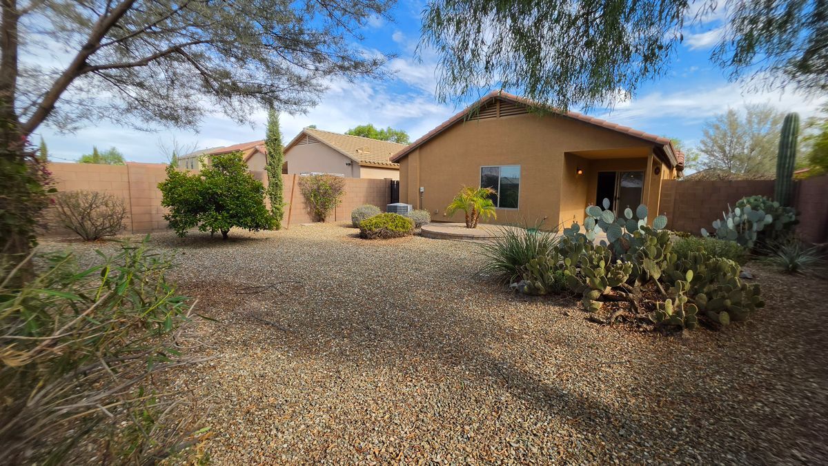 Building Photo - 40458 W Hayden Dr
