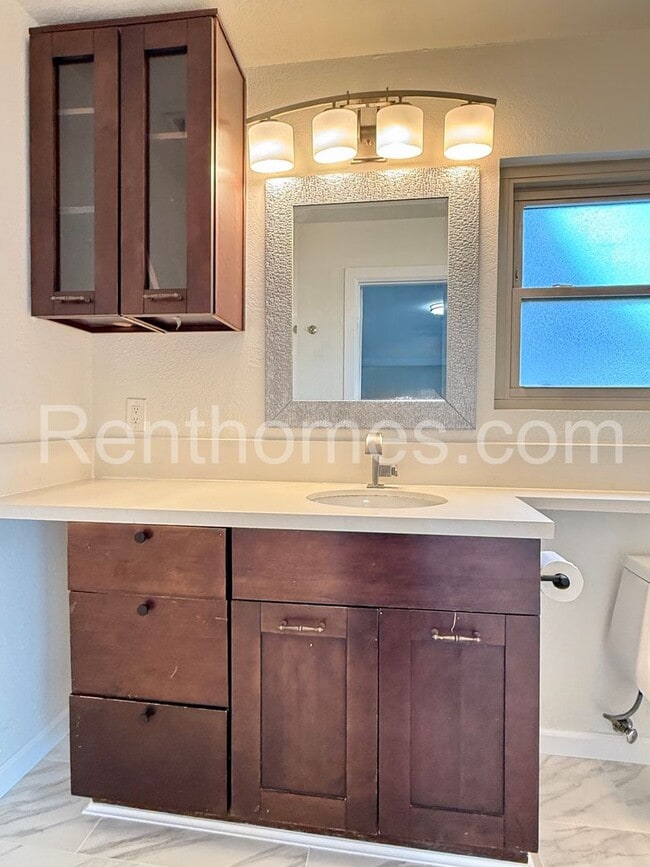 Building Photo - Santee, 9649 Mast Blvd, 12 Solar Panels, Quartz Counters, Dual Pane Windows, AC, 2 Car Garage wit...