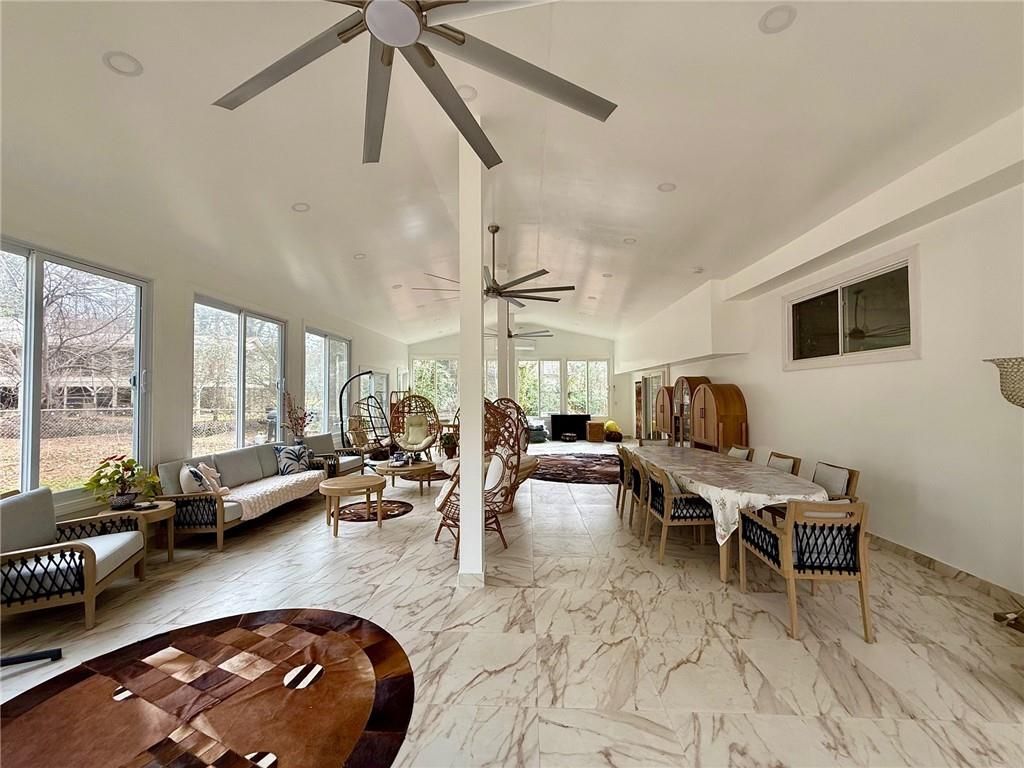 Building Photo - 1795 San Andra Dr