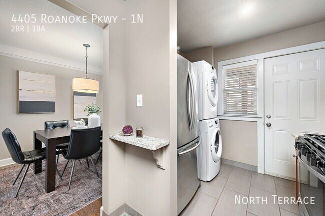 Building Photo - 4405 Roanoke Pkwy