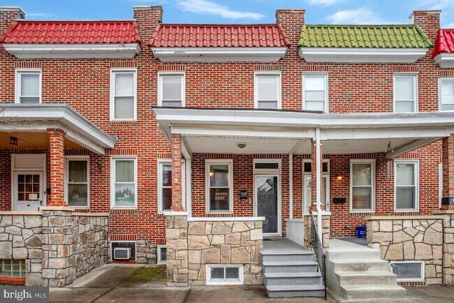 Building Photo - 729 Grundy St