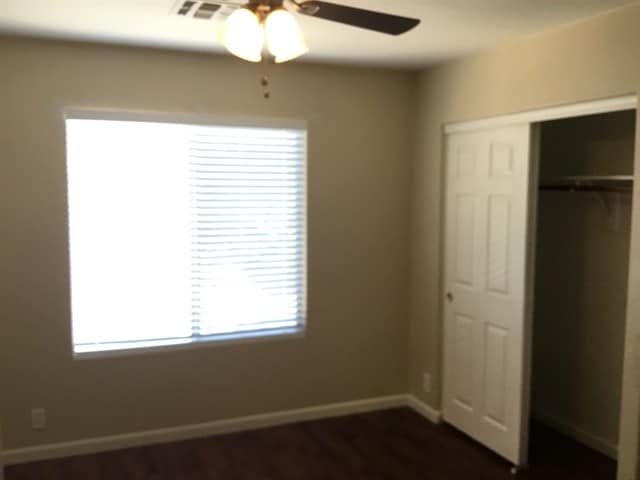 Building Photo - 8644 W Kathleen Rd