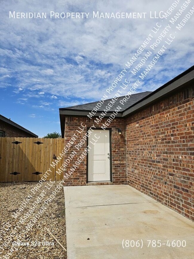 Building Photo - 5707 Kemper St