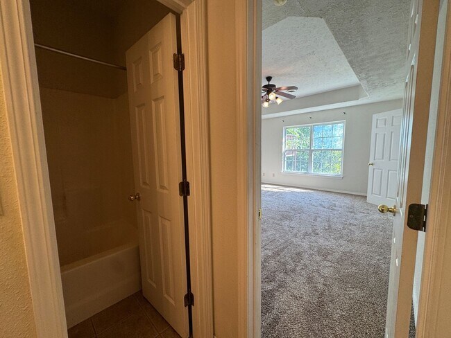 Building Photo - 318 Carmel Valley Way