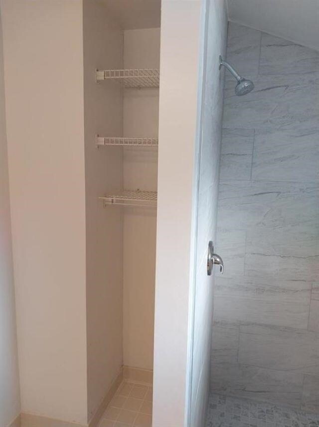 Building Photo - 1255 Ponce Island Dr