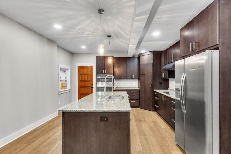 Building Photo - 1323 Seiler Ave