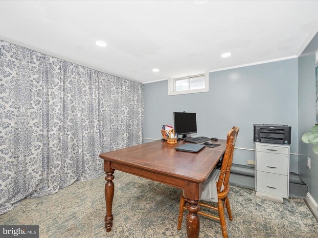 Building Photo - 413 Pangborn Blvd