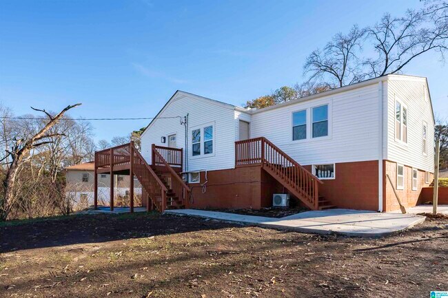 Building Photo - 4312 51st Ave N