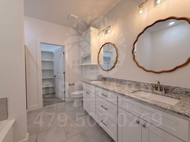 Building Photo - Bella Vista Single-Family Home- 2 Bed/ 2 Bath with Hobby Room- Stunning Ellison Plan