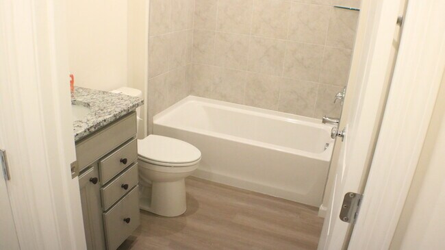 Building Photo - 2767 Lawlor Ln