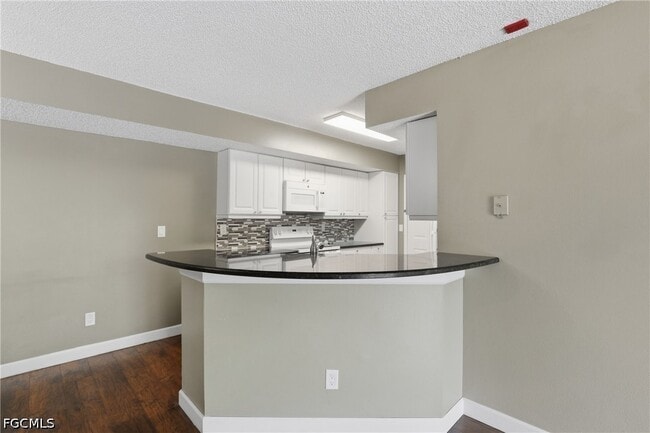 Building Photo - 13605 Eagle Ridge Dr
