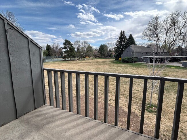 Building Photo - Spacious 2 Bedroom Fort Collins Condo - Available Now