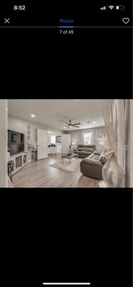 Building Photo - 109 Lake Haven Dr