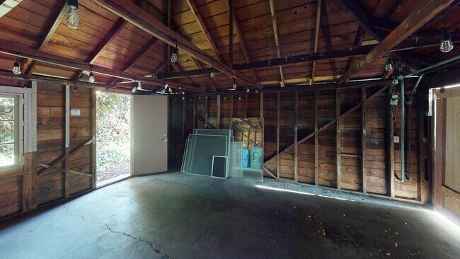 Building Photo - 1035-1307 Amarillo Ave