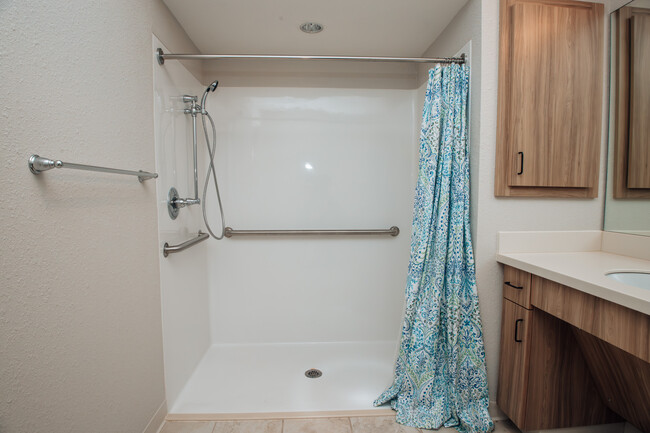 Building Photo - 475 Bellamy Ln