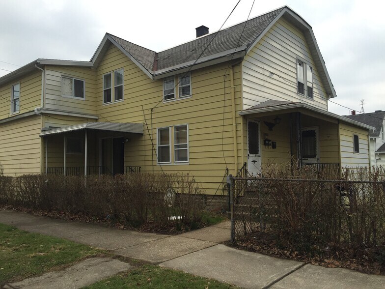 Building Photo - 2702 Cascade St