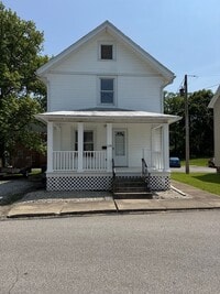 Building Photo - 129 Diamond St