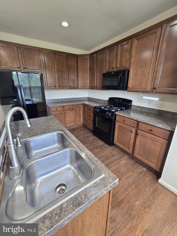 Building Photo - 15311 Pocopson Creek Way