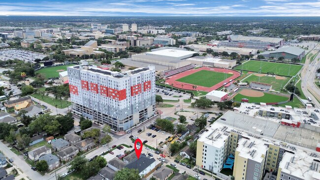 Building Photo - 3613 Rosalie St